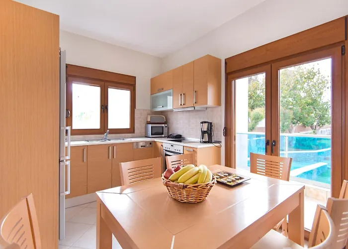 In Near The Tatil Evi