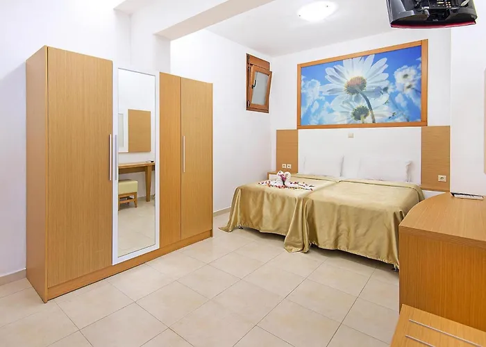 In Near The Tatil Evi *