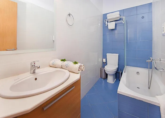 In Near The בית נופש *