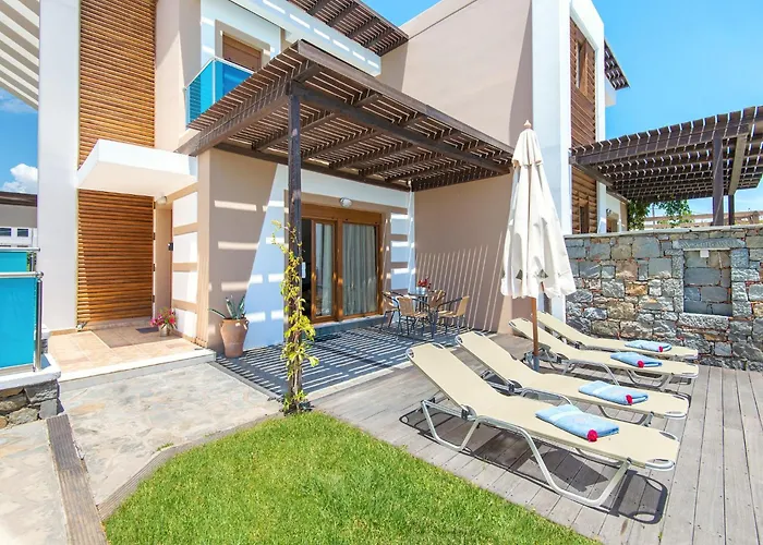 In Near The קיוטארי